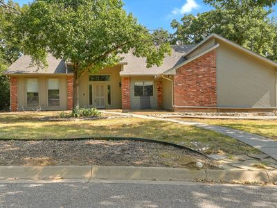 1217 Piping Rock St