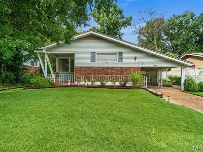 2353 Berwyn Dr