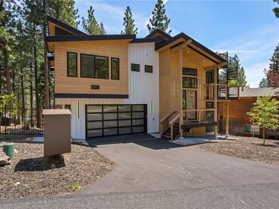697 Tumbleweed Cir