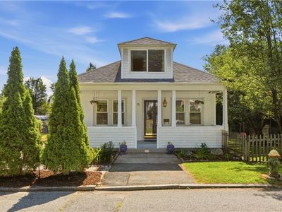 75 Longwood Ave