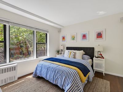 49 Morton St #4D