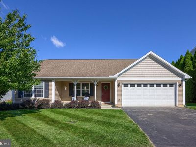 27 Coolidge Dr