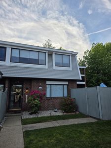Property at 206 Greenbrook Dr, Stoughton, MA