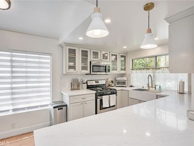 5534 Las Virgenes Rd UNIT 120