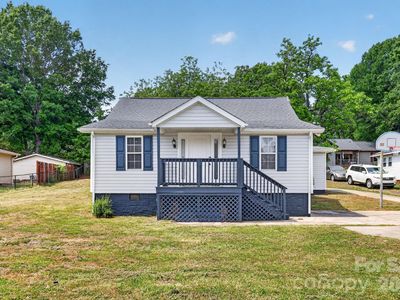 62 Roberta Rd SW