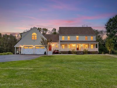 86 Mowry St