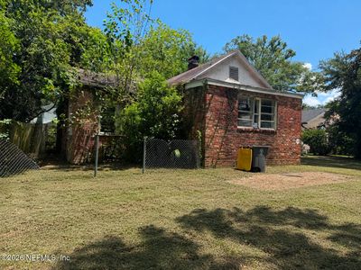 3243 ERNEST Street