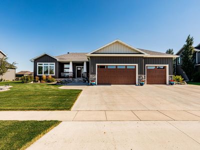 1023 Mulberry Ln