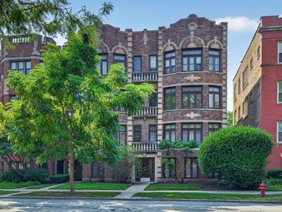 426 S Austin Blvd APT 3S