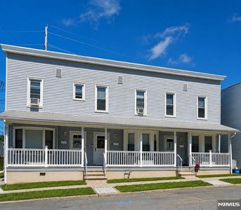 327 Newark Ave