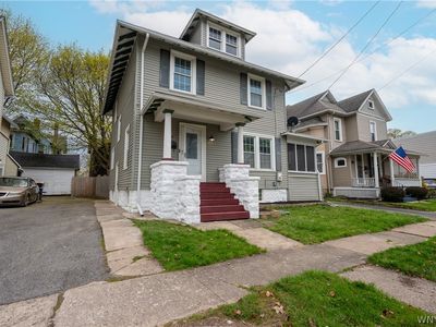 56 Harvey Ave