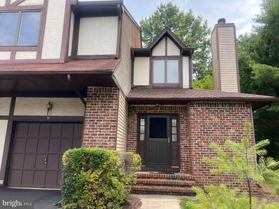 9 Boleyn Ct