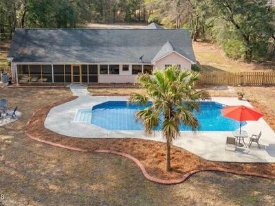 1 Frances Ct