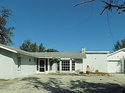 4712 Seville Dr