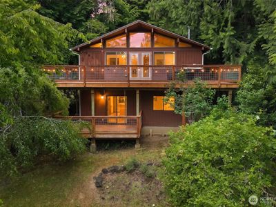 Property at 381 E Soundview Drive, Shelton, WA