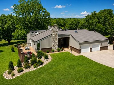 1606 Highland Dr