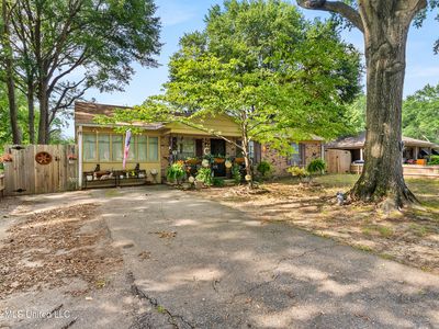 3010 Normandy Dr