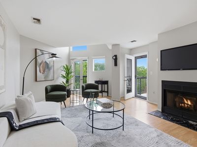 97 Anderer Ln APT 304