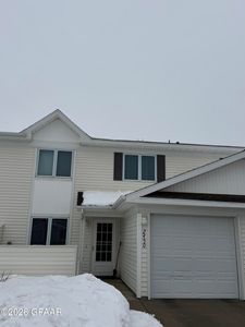 2450 S 38th St