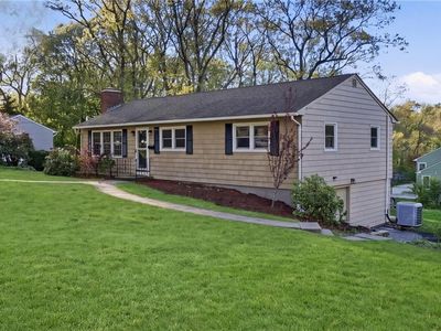 187 Maplewood Dr