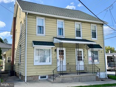 32 Lash St