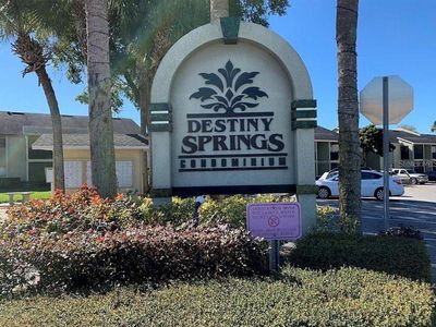 908 Lake Destiny Rd Unit B