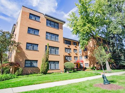500 Washington Blvd APT 206