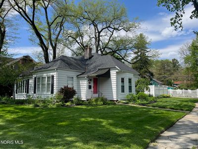 528 Elm St