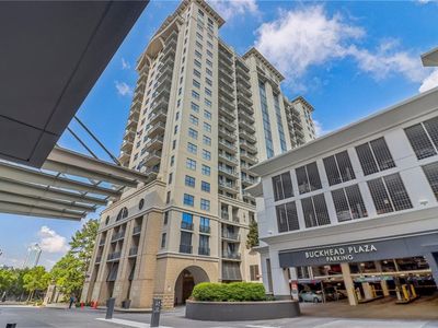 3040 Peachtree Rd NW UNIT 613