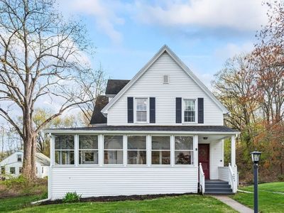 49 Cook St
