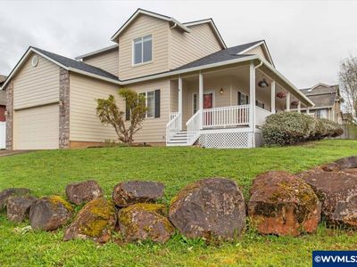 2833 Bastille Ave SE