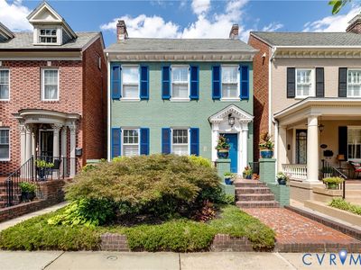 3322 W Franklin St