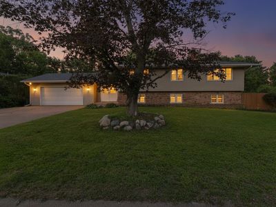 4340 Rustic Pl