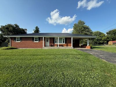 215 E Grubbs Ln
