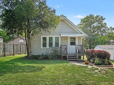 458 Dupont Ave