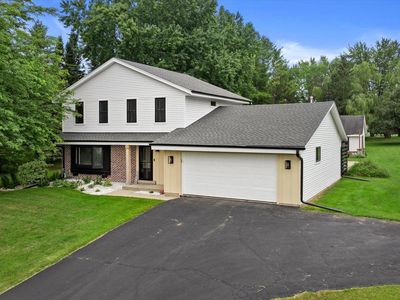 1013 Fairfield LANE