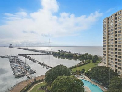 7501 River Rd APT 7D