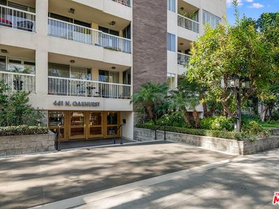 441 N Oakhurst Dr APT 203