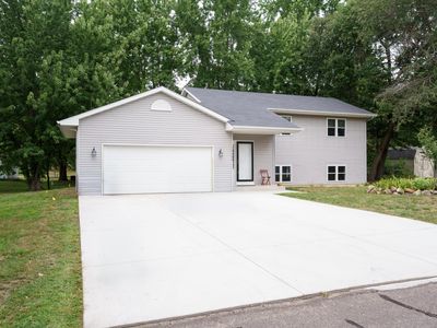 14460 283 1/2 Ave NW
