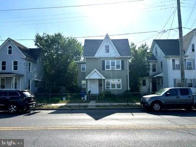 914 N High St
