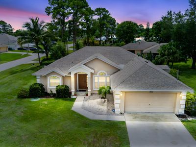 1612 SW Penrose Avenue