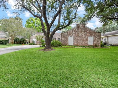 3419 Crow Valley Dr