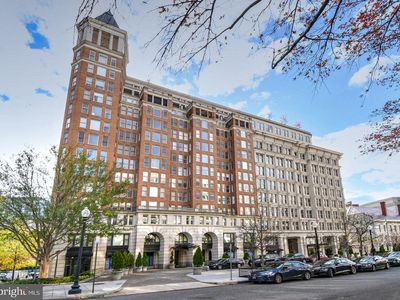 601 Pennsylvania Ave NW APT 1003