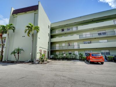 1638 Embassy Drive #208