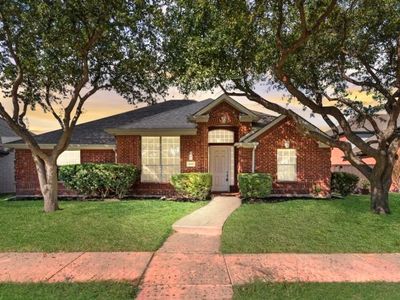 5820 Chatham Ln