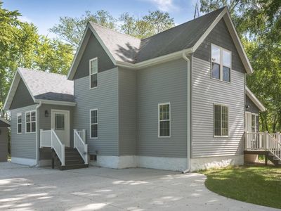 417 Van Horn St