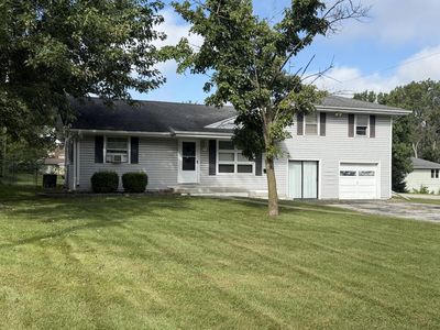 202 S Cottage Grove Ave