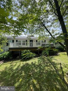 1290 Running Deer Dr