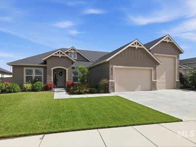 8922 E Lavender Dr