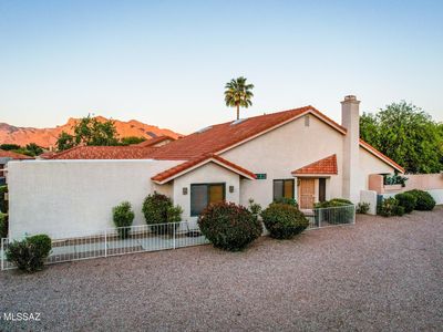 2429 W Tom Watson Dr